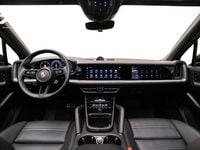 Käytetty Porsche Cayenne S E-Hybrid 520 HP (382 kW) 2024 Katumaasturi