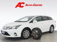 Käytetty Toyota Avensis Active 124 HP (91 kW) 2015 Valkoinen Farmari