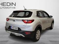 Käytetty Kia Stonic LX 99 HP (72 kW) 2020 Hopea Katumaasturi