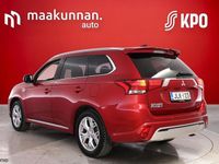 Käytetty Mitsubishi Outlander P-HEV Intense 135 HP (99 kW) 2019 Punainen Katumaasturi