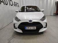Käytetty Toyota Yaris Hybrid Active 116 HP (85 kW) 2021 Viistoperä