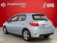 Käytetty Toyota Auris Hybrid Plus 99 HP (72 kW) 2011 Sininen Viistoperä