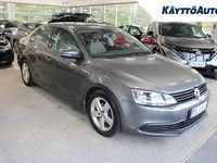Käytetty VW Jetta Comfortline 105 HP (77 kW) 2011 Harmaa Sedan