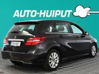 Käytetty Mercedes A180 Business 122 HP (89 kW) 2018 Tila-auto
