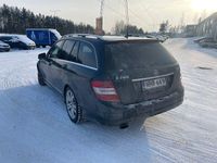 Käytetty Mercedes C200 Business 136 HP (100 kW) 2011 Farmari