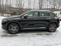 Käytetty Mercedes EQA250 Business 139 kW (190 HP) 2023 Musta Katumaasturi