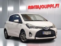 Käytetty Toyota Yaris Hybrid Style 73 HP (53 kW) 2015 Valkoinen Viistoperä