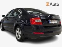Käytetty Skoda Octavia Elegance 180 HP (132 kW) 2013 Musta Viistoperä