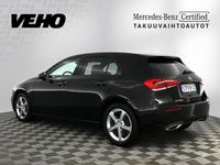 Käytetty Mercedes A250 Business 160 HP (117 kW) 2021 Musta Viistoperä