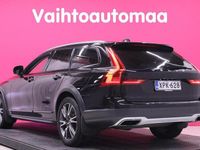 Käytetty Volvo V90 CC Pro 254 HP (186 kW) 2017 Farmari