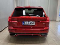 käytetty Volvo V60 B4 MHEV R-Design Edition DCT aut - TEHDAS