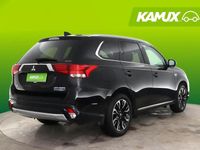 Käytetty Mitsubishi Outlander P-HEV Instyle 121 HP (88 kW) 2017 Musta Farmari