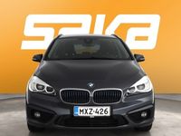 käytetty BMW 225 Active Tourer F45 225xe A ** Lohko+Sisä / Navi / Tutkat / LED / Vakkari **