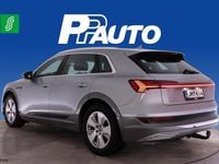 Käytetty Audi e-tron 300 kW (408 HP) 2021 Katumaasturi
