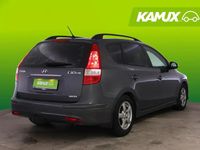Käytetty Hyundai i30 Premium 116 HP (85 kW) 2011 Hopea / harmaa Farmari