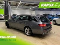 Käytetty Mercedes E300 Avantgarde 194 HP (142 kW) 2022 Hopea / harmaa Farmari
