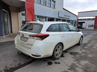 käytetty Toyota Auris Touring Sports 1,8 Hybrid Active *Vetokoukku, Moot.lämmitin ja sisätilanlämmitin,