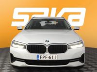 Käytetty BMW 520 201 HP (147 kW) 2022 Farmari
