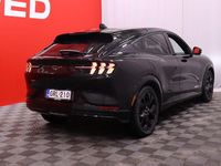 Käytetty Ford Mustang Mach-E Premium 197 kW (269 HP) 2023 Katumaasturi