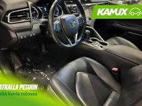 Käytetty Toyota Camry Executive 178 HP (130 kW) 2020 Musta Sedan