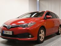 käytetty Toyota Auris Touring Sports 1,8 Hybrid Business Autom. Pitkät / P-kamera / Kaistavahti / BT