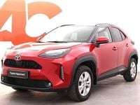Käytetty Toyota Yaris Cross Plus 116 HP (85 kW) 2024 Emotional red (3u5) Katumaasturi