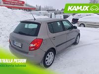 Käytetty Skoda Fabia Ambiente 86 HP (63 kW) 2011 Sedan