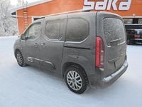 Käytetty Citroën Berlingo Feel 131 HP (96 kW) 2020 Tila-auto