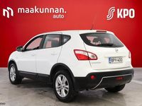 Käytetty Nissan Qashqai Acenta 117 HP (86 kW) 2012 Valkoinen Katumaasturi