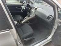 käytetty Toyota Auris 1,6 Dual VVT-i 5ov MultiMode Linea Sol