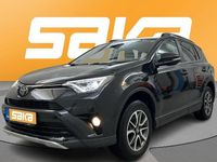 Käytetty Toyota RAV4 Active 143 HP (105 kW) 2018 Katumaasturi