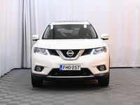 käytetty Nissan X-Trail Tekna 4WD 6 MT 7p