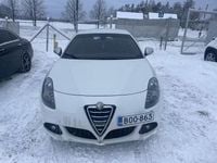 Käytetty Alfa Romeo Giulietta Business 170 HP (125 kW) 2011 Valkoinen Viistoperä