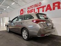 Käytetty Toyota Auris Touring Sports Active 116 HP (85 kW) 2017 Harmaa Farmari