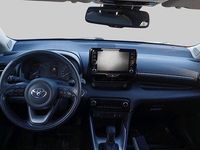 Käytetty Toyota Yaris Active 114 HP (83 kW) 2021 Hopea Viistoperä