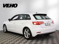 Käytetty Audi A3 Sportback Business 116 HP (85 kW) 2019 Valkoinen Viistoperä