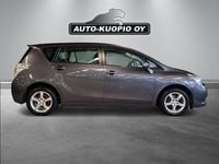 Käytetty Toyota Verso Edition 147 HP (108 kW) 2011 Harmaa Tila-auto