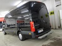 Käytetty Mercedes Sprinter 150 HP (110 kW) 2023 Musta Van