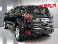 Käytetty Ford Kuga Vignale 180 HP (132 kW) 2017 Musta Katumaasturi