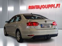 käytetty VW Jetta Comfortline 1,2 TSI 77 kW (105 hv) BlueMotion Technology - 3kk lyhennysvapaa