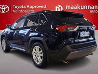 Käytetty Toyota RAV4 Active 219 HP (161 kW) 2019 Sininen Katumaasturi