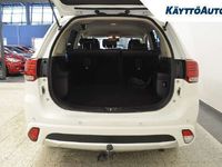 käytetty Mitsubishi Outlander P-HEV Instyle