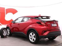 Käytetty Toyota C-HR Active 122 HP (89 kW) 2023 Punainen Katumaasturi