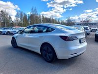 käytetty Tesla Model 3 Long-Range Dual Motor AWD - 3kk lyhennysvapaa - Acceleration Boost, Premium-audio, FSD, Pearl White - Ilmainen kotiintoimitus!