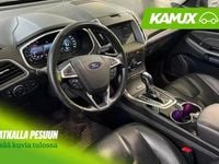 Käytetty Ford S-MAX Titanium 209 HP (153 kW) 2016 Hopea / harmaa Tila-auto