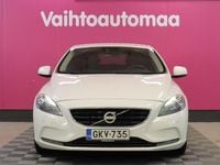 Käytetty Volvo V40 Momentum 114 HP (83 kW) 2013 Viistoperä