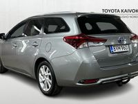käytetty Toyota Auris Touring Sports 1,8 Hybrid Active Edition**KORKO 3,99%+kulut / 1-Omist. / Koukku / turva 12k*