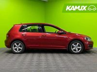 Käytetty VW Golf VII Highline 105 HP (77 kW) 2014 Punainen Sedan