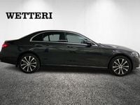 Käytetty Mercedes E300 Edition 211 HP (155 kW) 2023 Harmaa Sedan