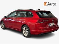 Käytetty VW Golf VIII 110 HP (80 kW) 2021 Punainen Farmari